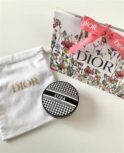 Dior4月の最新ノベルティ♡白いポーチが可愛すぎる.